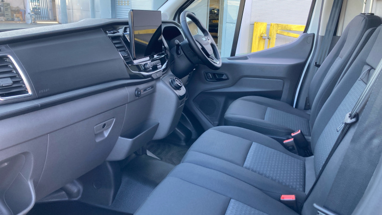 Ford Transit E-350 L3 Rwd 135kW 68kWh H2 Trend Van Auto